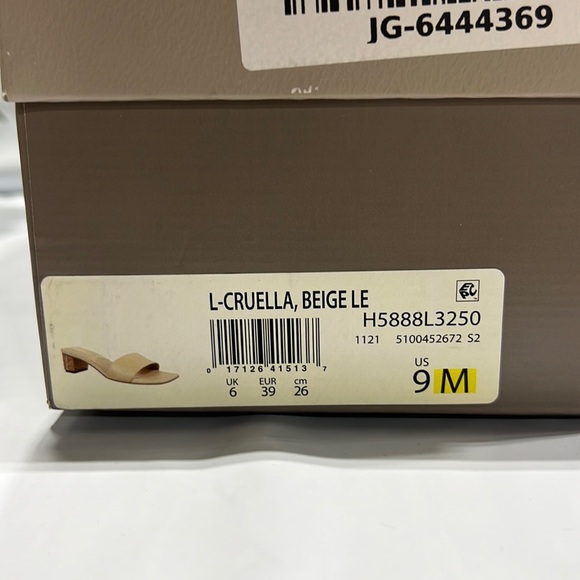 NIB - Franco Sarto Women’s Cruella Slide Sandal, Beige - Size 9 - Picture 10 of 11